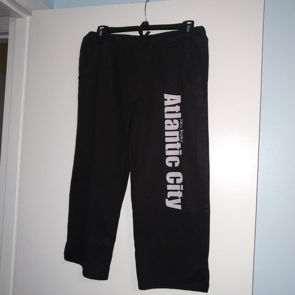 Juniors Atlantic City, NJ beach pants, large